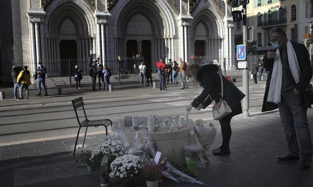 Σφαγή στη Γαλλία: Τρίτη σύλληψη για την επίθεση στο ναό